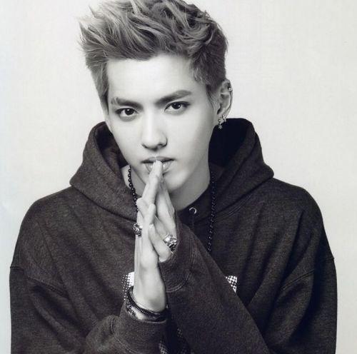 牛灿最新爆料吴亦凡,牛灿最新爆料揭露惊人内幕！